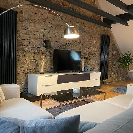 Voh Super Exklusives Loft, Zentral, Smart-Tv, Parkplatz Apartment โวเฮนชเตราส์ ภายนอก รูปภาพ
