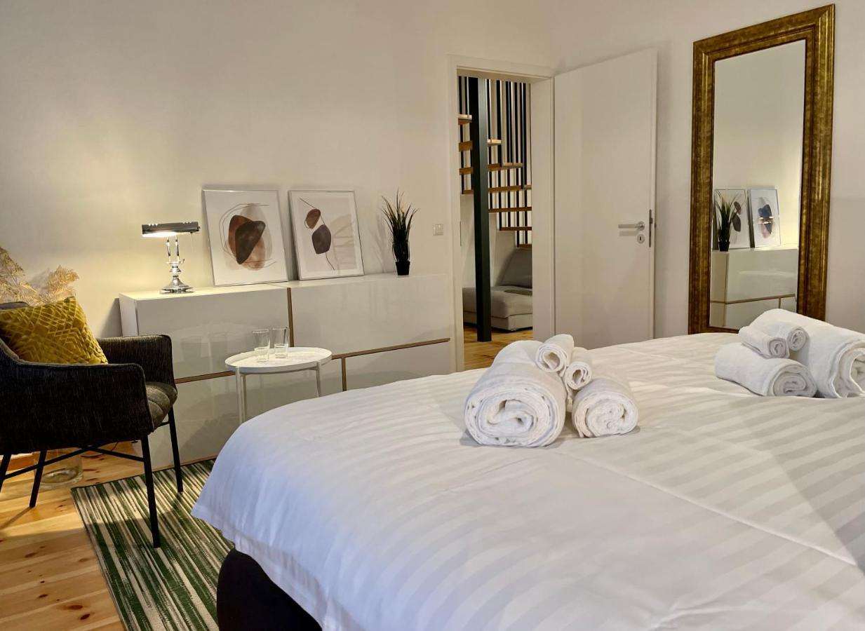 Voh Super Exklusives Loft, Zentral, Smart-Tv, Parkplatz Apartment โวเฮนชเตราส์ ภายนอก รูปภาพ