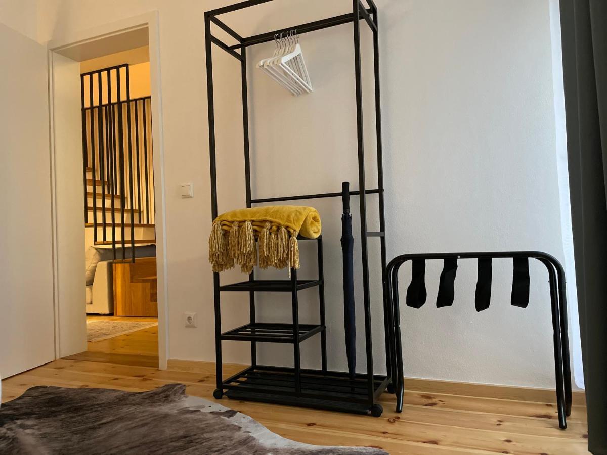 Voh Super Exklusives Loft, Zentral, Smart-Tv, Parkplatz Apartment โวเฮนชเตราส์ ภายนอก รูปภาพ