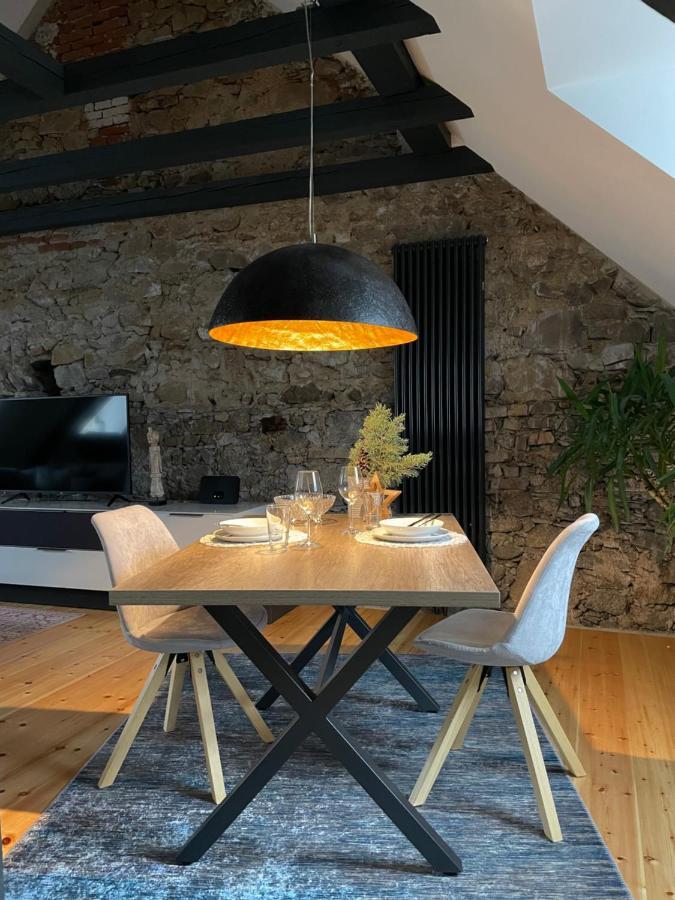 Voh Super Exklusives Loft, Zentral, Smart-Tv, Parkplatz Apartment โวเฮนชเตราส์ ภายนอก รูปภาพ