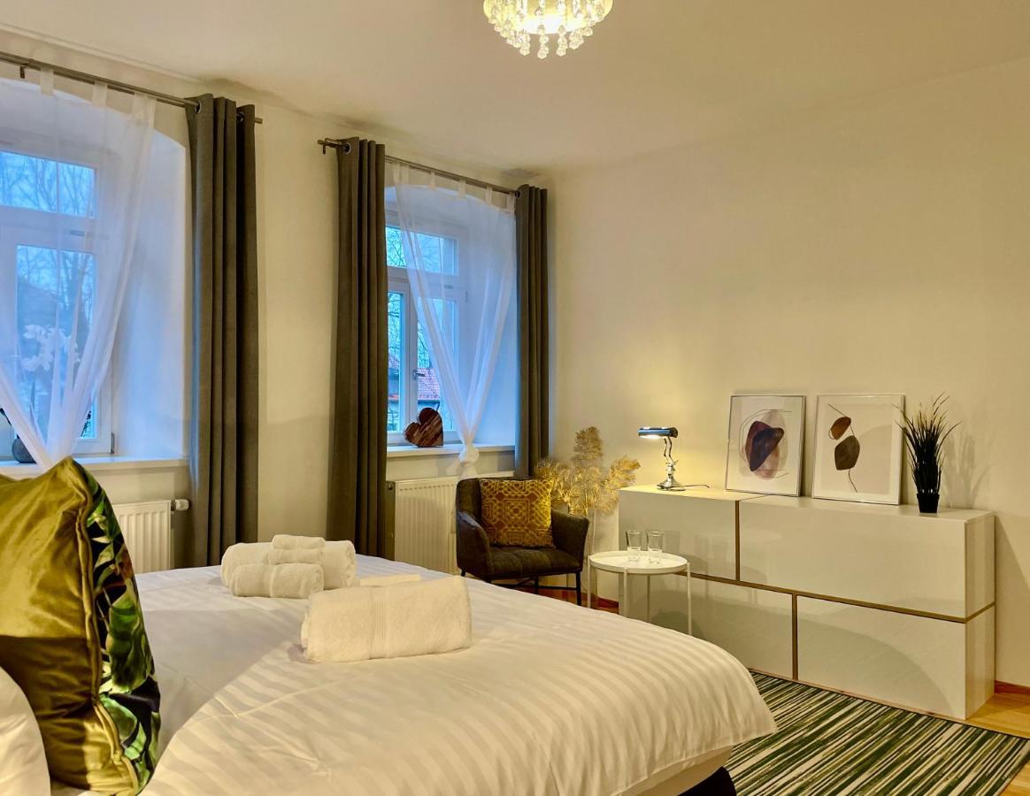 Voh Super Exklusives Loft, Zentral, Smart-Tv, Parkplatz Apartment โวเฮนชเตราส์ ภายนอก รูปภาพ